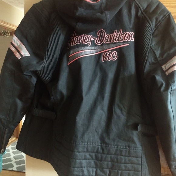 Women's Harley Davidson riding jacket - Picture 2 of 3